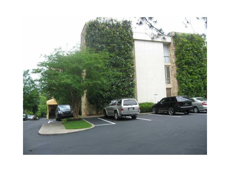 2 bedroom, 1,580 sq ft condominium sold at 2632 Peachtree Road A303, Atlanta, GA 30305