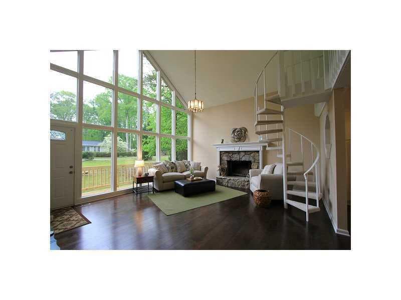 4 bedroom, 2,268 sq ft single family residence sold at 2795 Wendy Lane, Marietta, GA 30062