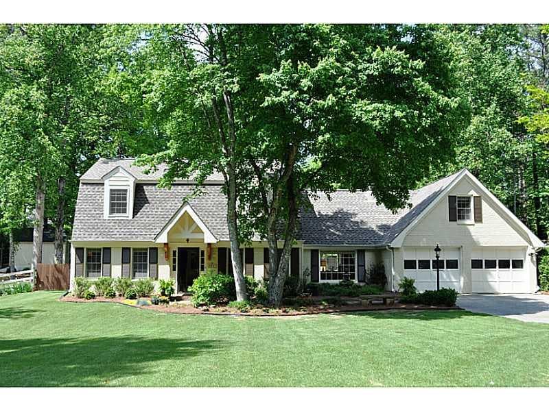 4 bedroom, 2,448 sq ft single family residence sold at 3957 Brintons Mill, Marietta, GA 30062