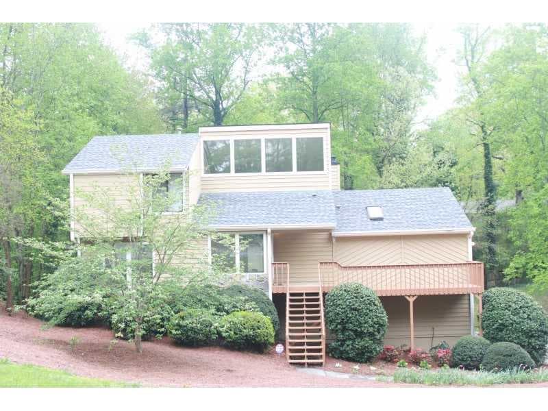 5 bedroom, 3,320 sq ft single family residence sold at 1911 Brownridge Drive, Marietta, GA 30062