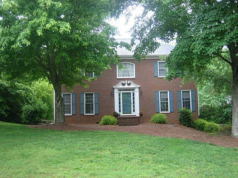 4601 Blakedale Circle, Roswell, GA 30075 — most recent listing photo
