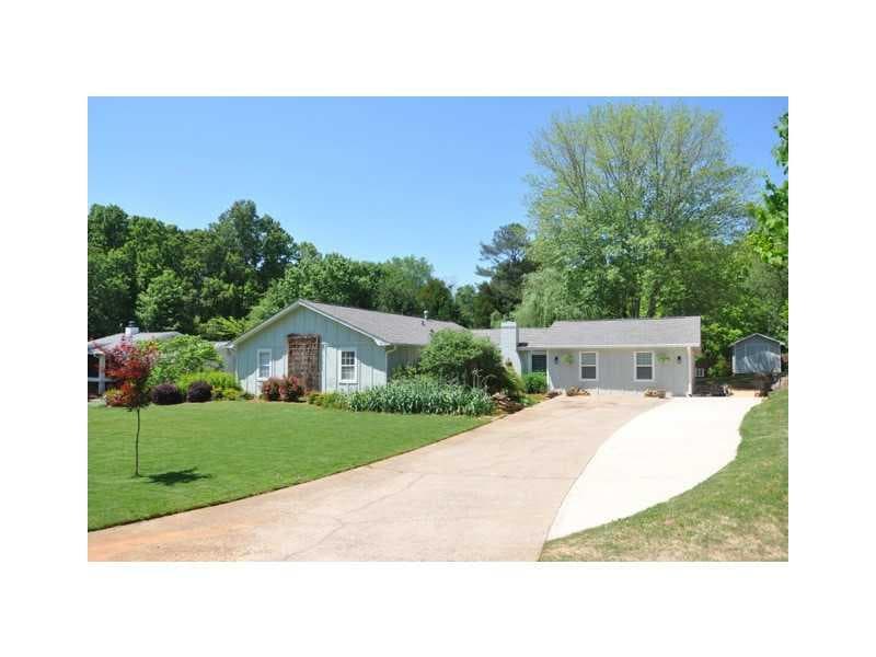 635 Ramsdale Drive, Roswell, GA 30075 — most recent listing photo