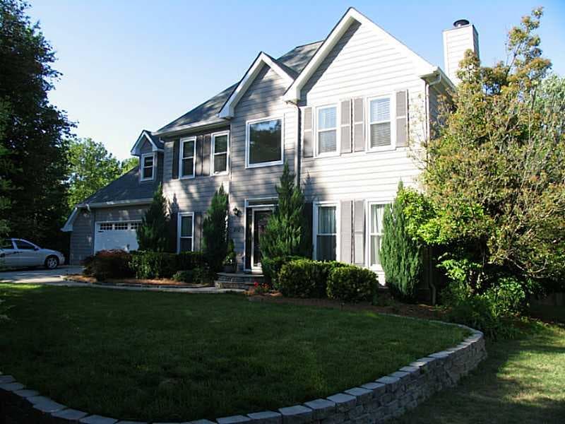 210 Willow Glen Drive, Marietta, GA 30068 — most recent listing photo