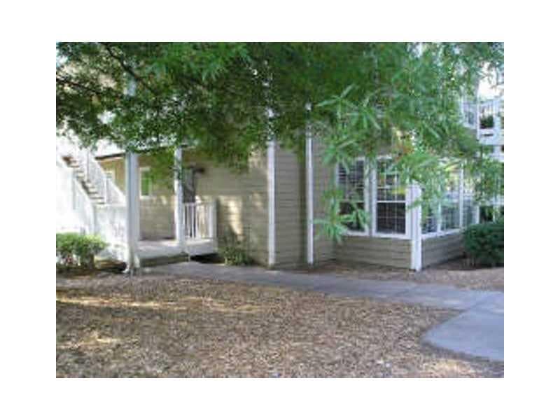 418 BERKELEY WOODS Drive 418, Duluth, GA 30096 — most recent listing photo