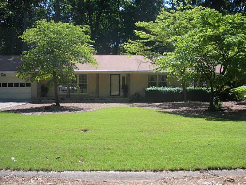 4280 Huntington Circle, Dunwoody, GA 30038 — most recent listing photo