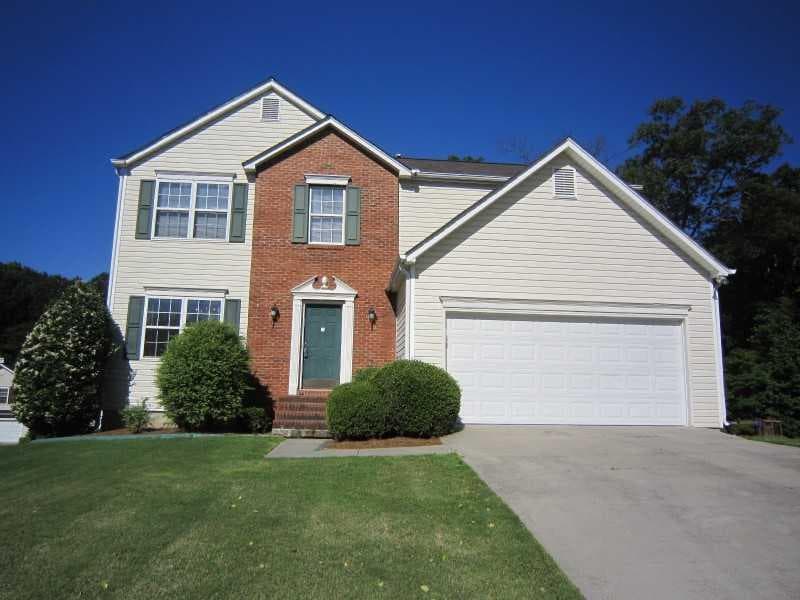 3 bedroom, 2,624 sq ft single family residence sold at 2904 Jasmine Brook Court, Dacula, GA 30019