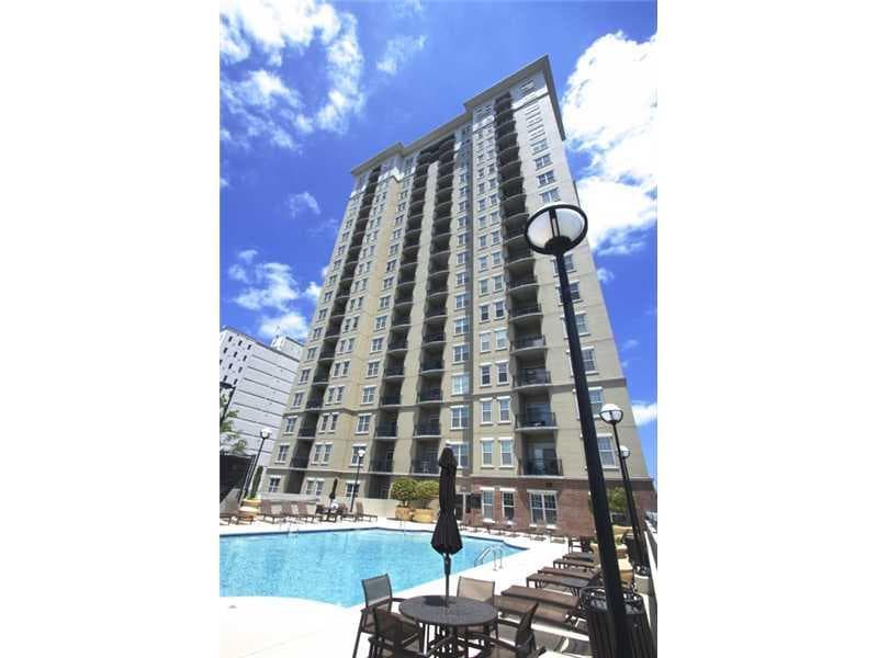 2 bedroom, 1,417 sq ft condominium sold at 325 E Paces Ferry Road 1108, Atlanta, GA 30305