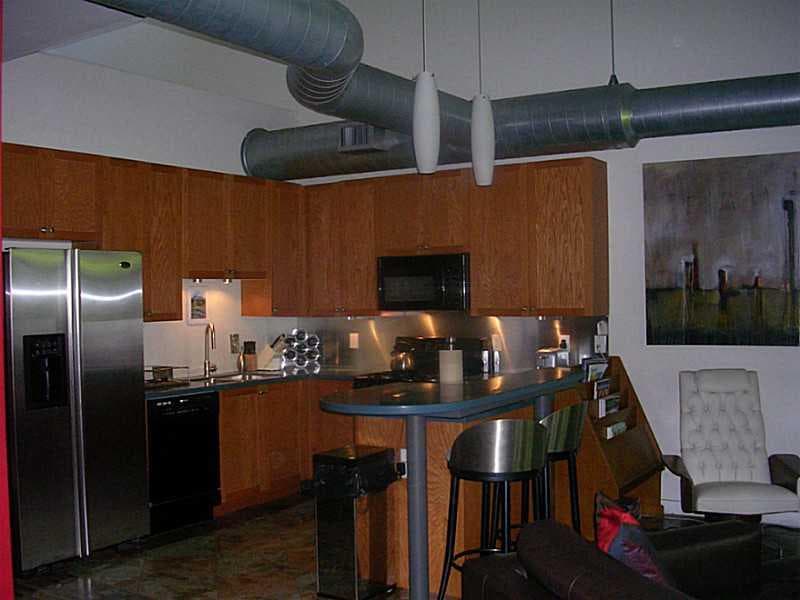 2 bedroom condominium sold at 400 Village Parkway 153, Atlanta, GA 30306