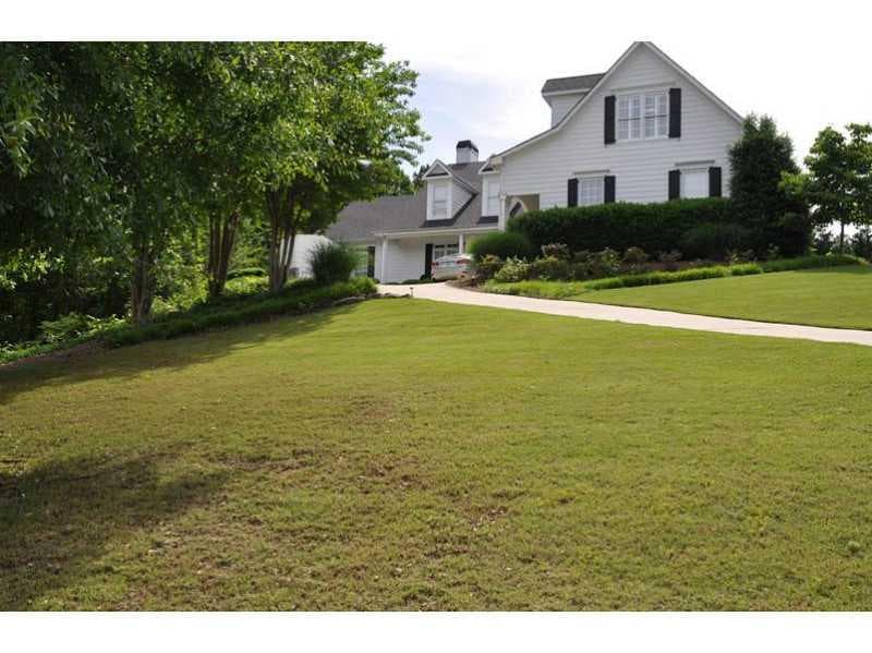 6513 Sunset Court, Flowery Branch, GA 30542 — most recent listing photo