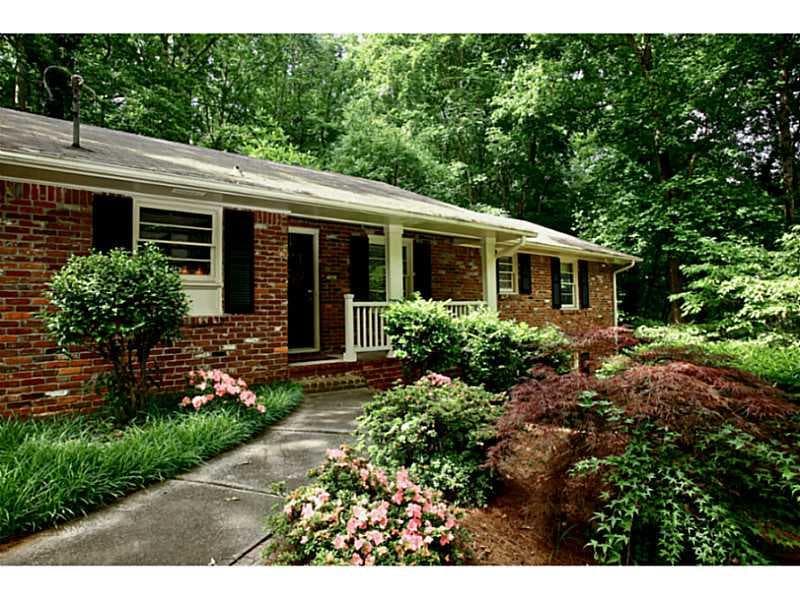 4 bedroom, 1,812 sq ft single family residence sold at 1309 Chaucer Lane, Atlanta, GA 30319