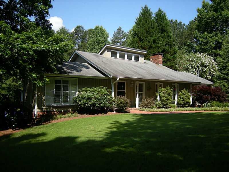 2 bedroom single family residence sold at 5790 McIntyre Way, Cumming, GA 30040