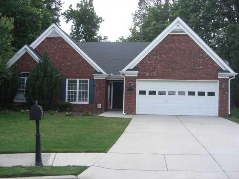1605 Creek Pointe Circle, Lawrenceville, GA 30043 — most recent listing photo
