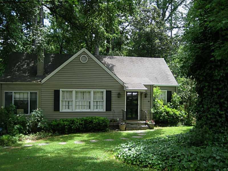 2 bedroom, 1,180 sq ft single family residence sold at 68 Karland Drive, Atlanta, GA 30305