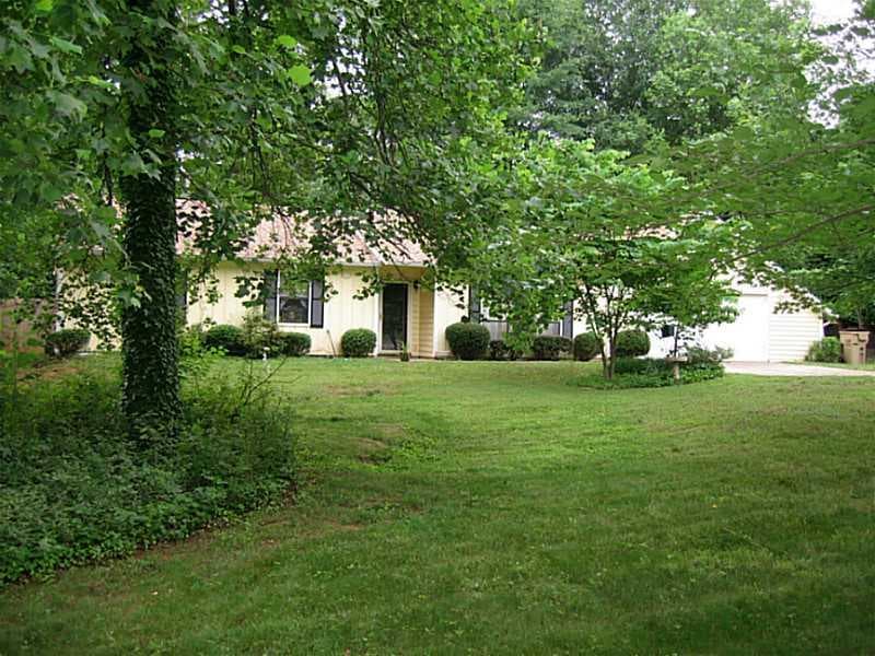3 bedroom, 1,600 sq ft single family residence sold at 4389 Whitecap Road, Marietta, GA 30066