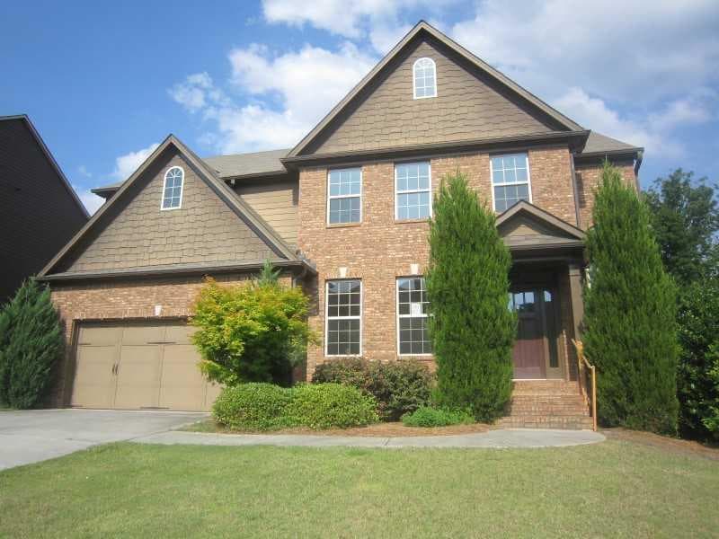 1375 Thunder Gulch Pass, Suwanee, GA 30024 — most recent listing photo