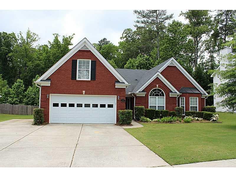 1320 Creek Pointe Circle, Lawrenceville, GA 30043 — most recent listing photo