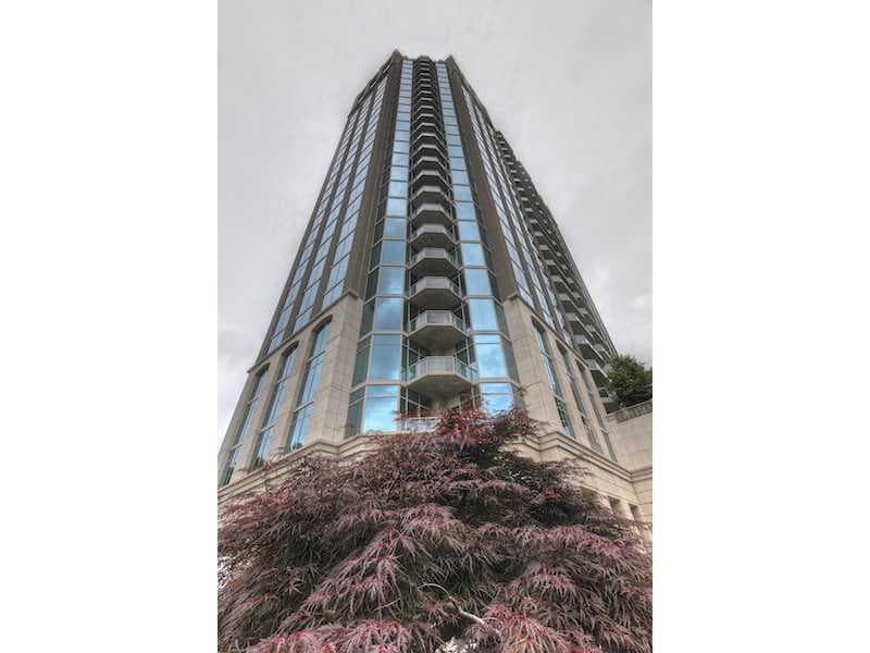 2 bedroom, 1,680 sq ft condominium sold at 2795 Peachtree Road 401, Atlanta, GA 30305