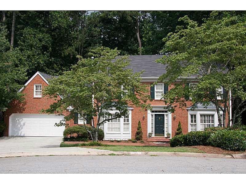 515 Dogleg Court, Roswell, GA 30076 — most recent listing photo