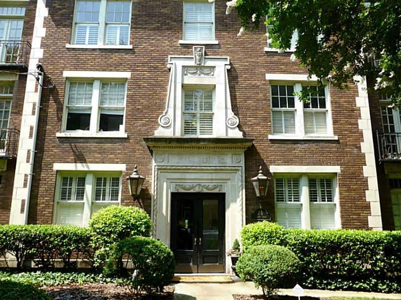 2 bedroom, 809 sq ft condominium sold at 20 Collier Road 6, Atlanta, GA 30309