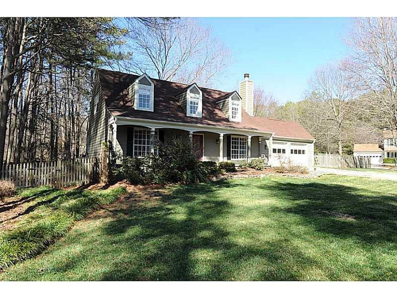 3 bedroom, 1,560 sq ft single family residence sold at 2183 Heritage Trace Drive, Marietta, GA 30062