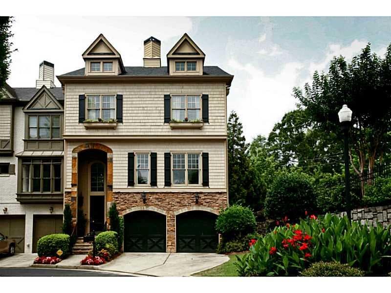 4 bedroom townhouse sold at 1374 Village Park Drive 1374, Atlanta, GA 30319