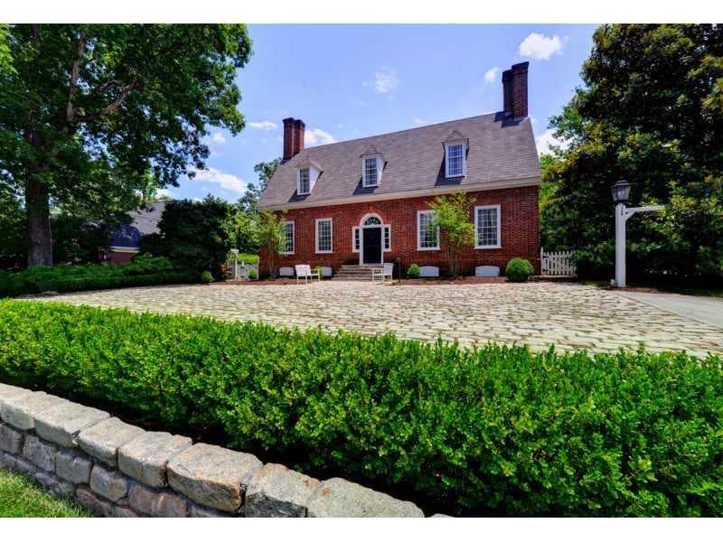 1210 Woodlawn Drive, Marietta, GA 30068 — most recent listing photo