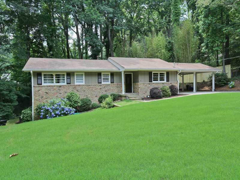 3 bedroom, 1,690 sq ft single family residence sold at 4090 Chippewa Place, Atlanta, GA 30319