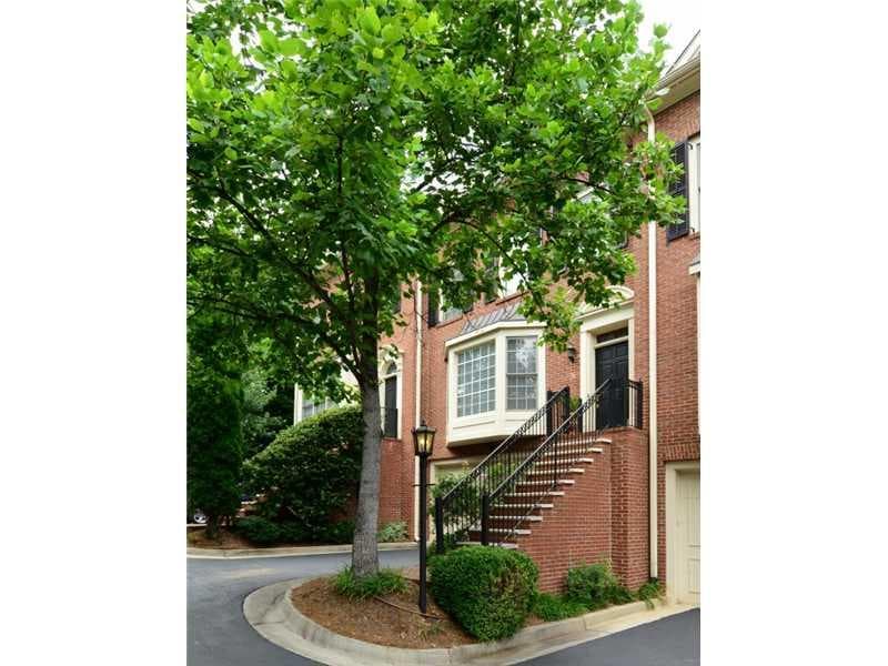3 bedroom, 2,858 sq ft townhouse sold at 1735 Peachtree Street 623, Atlanta, GA 30309