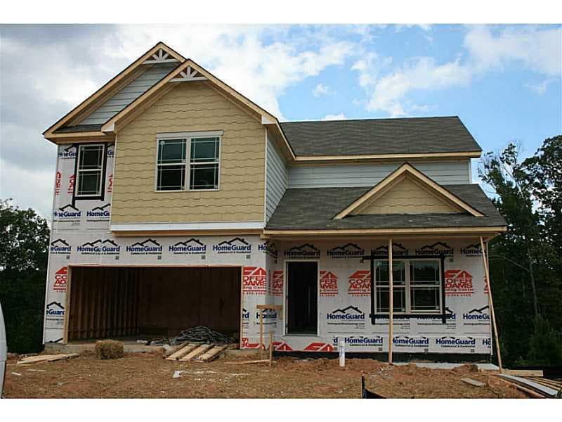 4 bedroom, 2,405 sq ft single family residence sold at 1376 Castleberry Drive, Buford, GA 30518