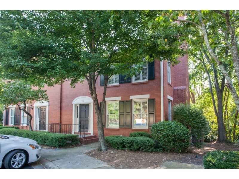 1702 Defoors Mill Court 1702, Atlanta, GA 30318 — most recent listing photo