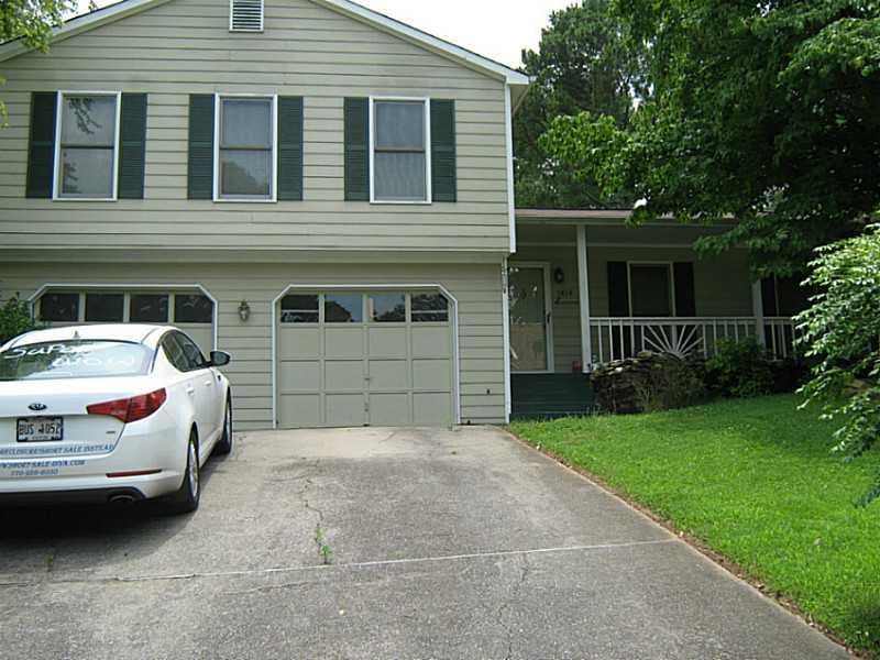 3 bedroom, 1,882 sq ft single family residence sold at 1814 Keheley Court, Marietta, GA 30066