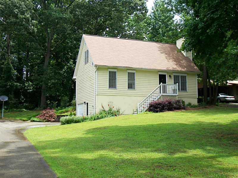 4 bedroom single family residence sold at 5511 BURRUS Lane, Mableton, GA 30126