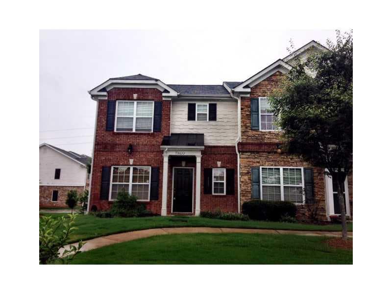 2822 Village Trace 2822, East Point, GA 30344 — most recent listing photo