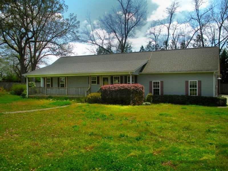 1975 Broad Street, Statham, GA 30666 — most recent listing photo