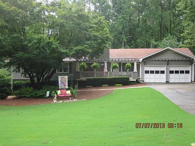 205 Hollyberry Court, Roswell, GA 30076 — most recent listing photo