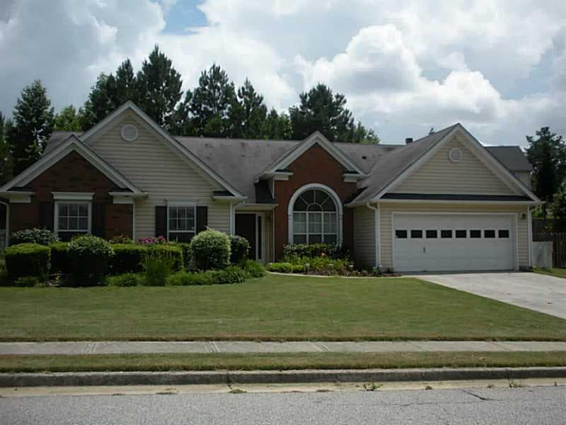 3 bedroom, 2,055 sq ft single family residence sold at 1142 Autumn Glen Way, Dacula, GA 30019