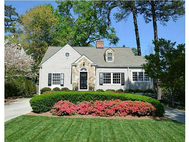 4 bedroom single family residence sold at 542 Pine Tree Drive, Atlanta, GA 30305