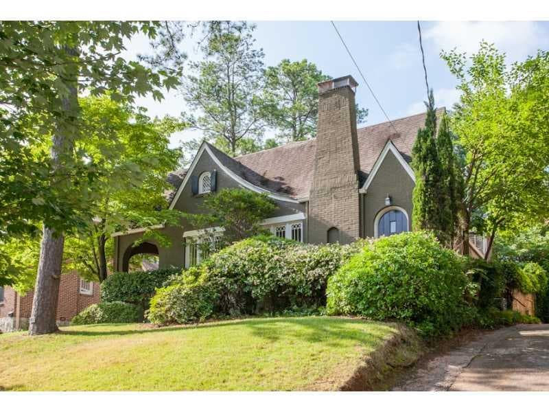 4 bedroom, 2,497 sq ft single family residence sold at 2031 Palifox Drive, Atlanta, GA 30307