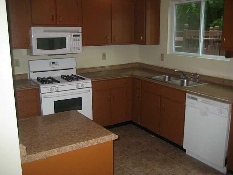 1840 Singer Way, Lithonia, GA 30058 — most recent listing photo