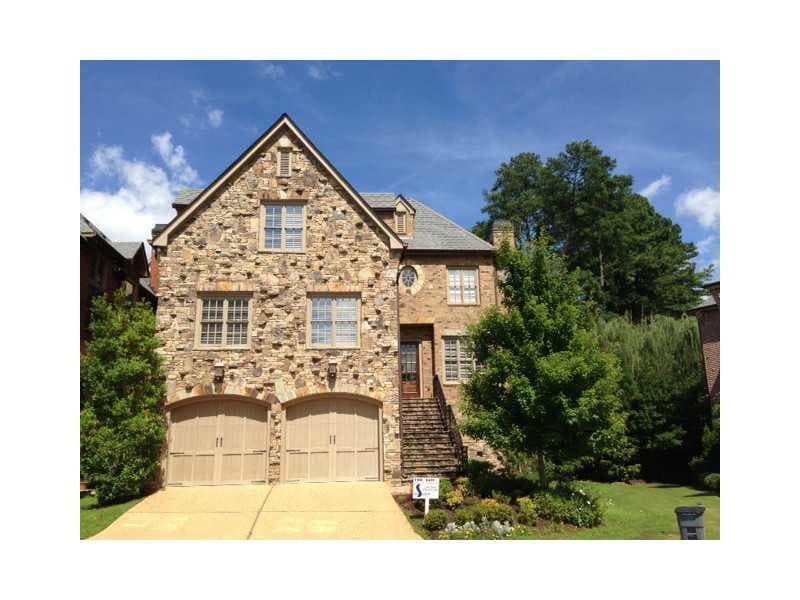 4 bedroom, 3,754 sq ft single family residence sold at 1727 Buckhead Valley Lane, Atlanta, GA 30324