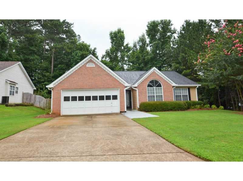 385 Paris Drive, Lawrenceville, GA 30043 — most recent listing photo