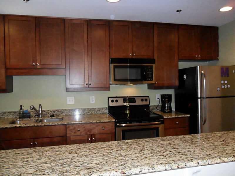 125 North River Drive B, Atlanta, GA 30350 — most recent listing photo