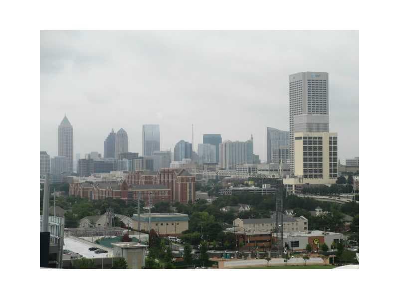 2 bedroom, 1,580 sq ft condominium sold at 250 Park  Avenue West 303, Atlanta, GA 30313