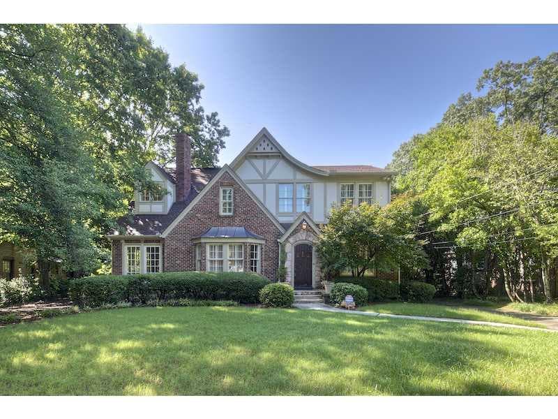 5 bedroom single family residence sold at 3553 Kingsboro Road, Atlanta, GA 30319