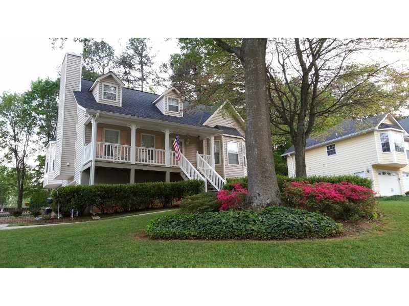 3 bedroom, 1,751 sq ft single family residence sold at 1064 WHISTLE Drive, Austell, GA 30106