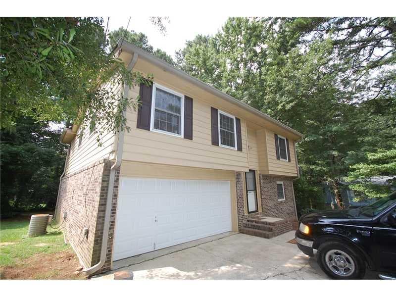 384 Burr Oak Court, Lawrenceville, GA 30046 — most recent listing photo