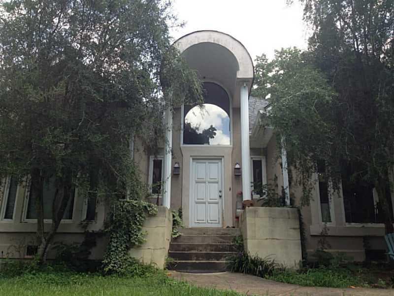 10785 Shallowford Road, Roswell, GA 30075 — most recent listing photo