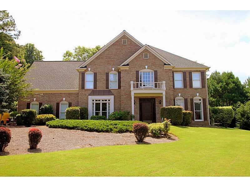 4 bedroom, 2,597 sq ft single family residence sold at 7135 Green Oak Ridge, Cumming, GA 30040