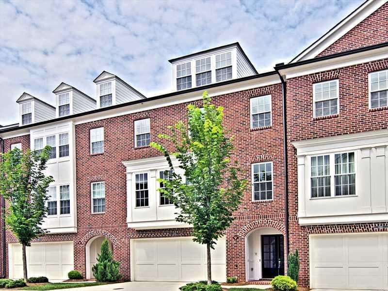 1305 Lullwater Park Circle 1305, Atlanta, GA 30306 — most recent listing photo