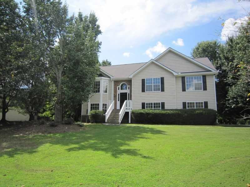 4670 Wheeler Creek Drive, Hoschton, GA 30548 — most recent listing photo